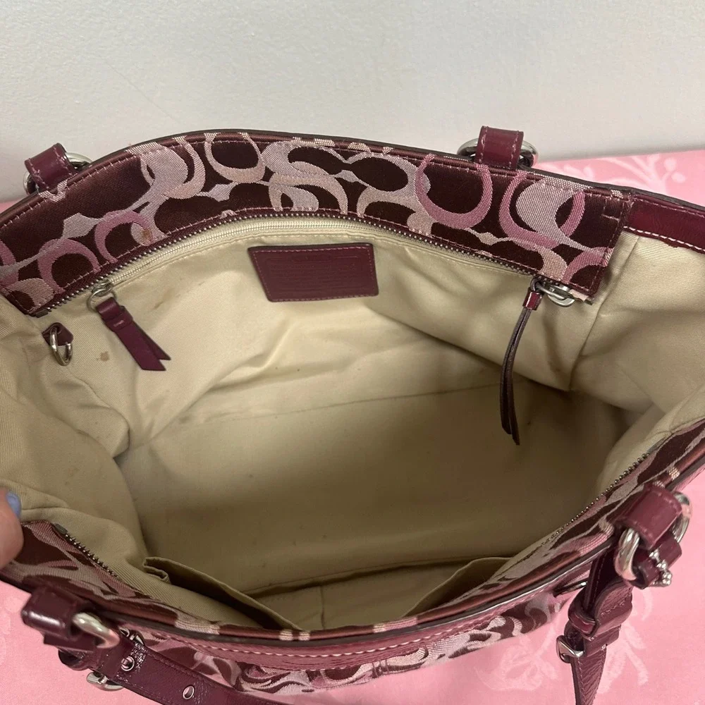 Vintage Coach Gallery Signature East West Tote Burgundy Patent Leather F13762 - Picture 13 of 16